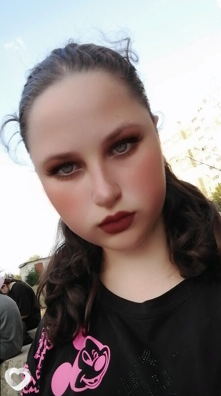 Аня, 19, Луганске — анкета №2607402