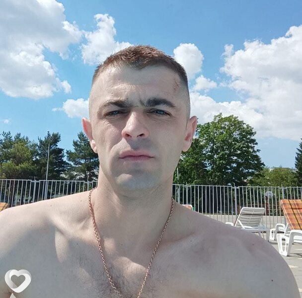 Vana Ivanis, Брно