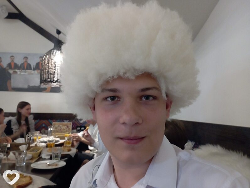 Евгений, 19, Пинске — анкета №2608223