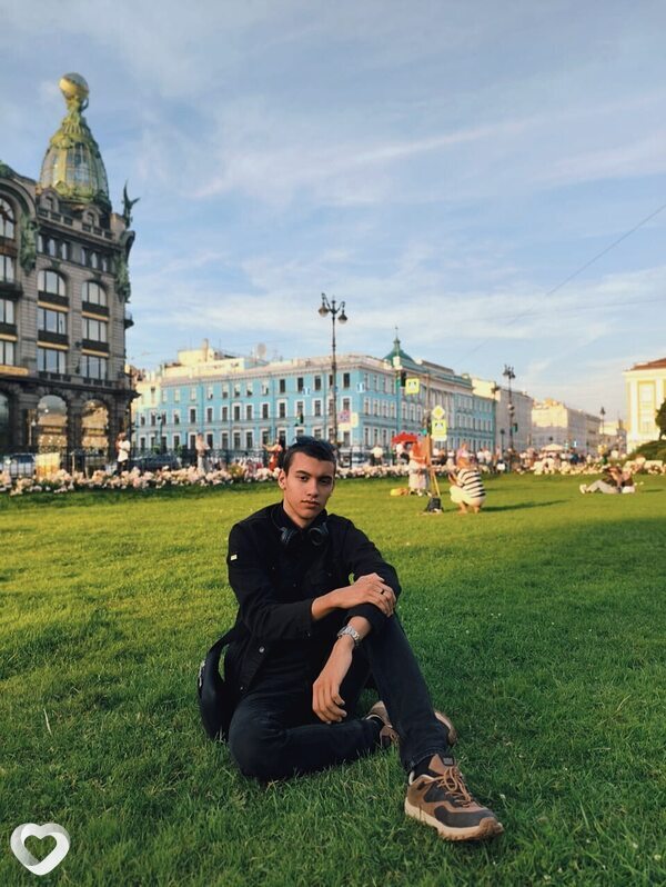 Роман, 19, Москве — анкета №2608231
