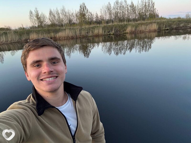 Алексей, 20, Санкт-Петербурге — анкета №2608354