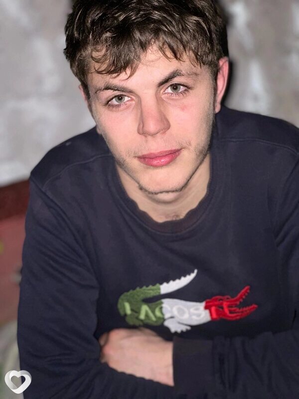 Василий, 22, Иркутске — анкета №2608661