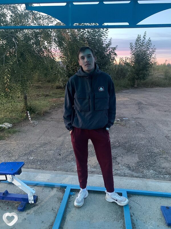 Денис, 24, Чите — анкета №2608733