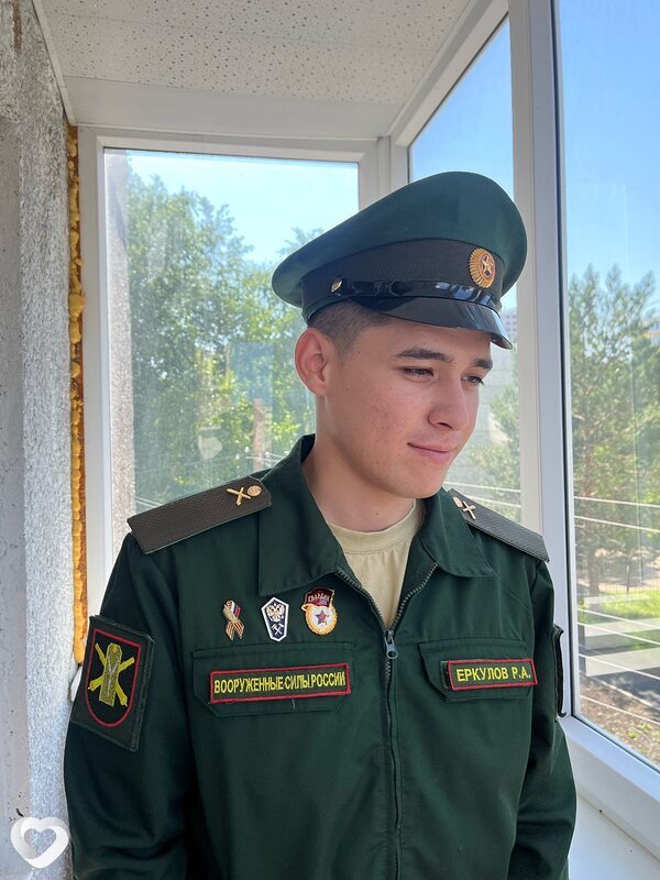Рустам, 22, Санкт-Петербурге — анкета №2609235