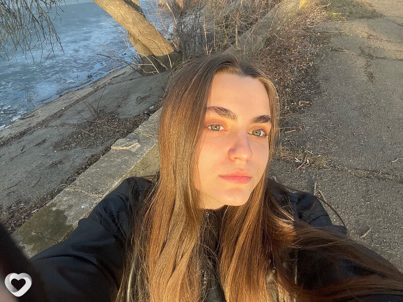 Алина, 23, Горловке — анкета №2609268