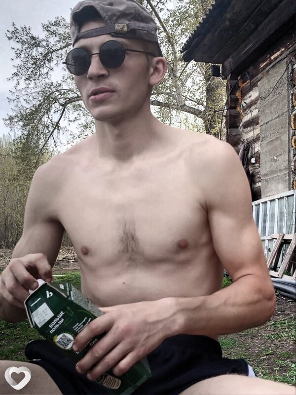Владимир, 27, Барнауле — анкета №2608755