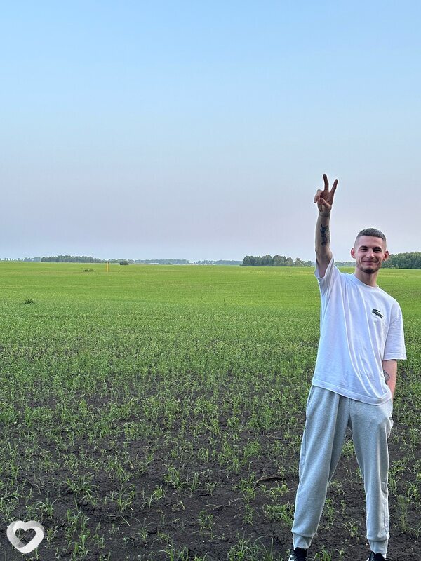 Александр, 23, Бийске — анкета №2608968