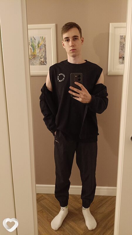 Leo, 19, Краснодаре — анкета №2609832