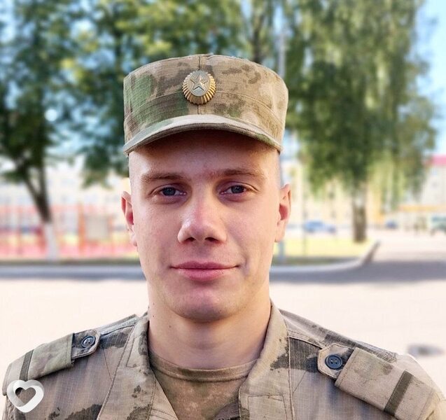 Евгений, 22, Новошахтинске — анкета №2610025