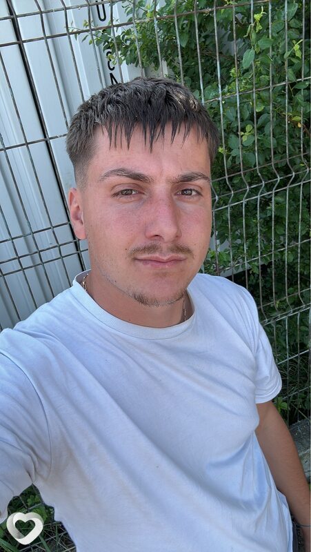 Samy, Pitești