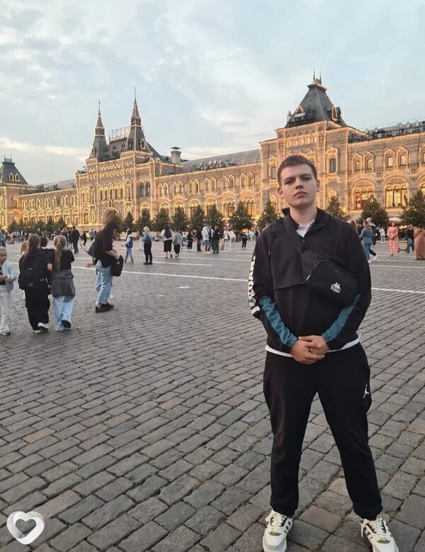 Кирилл, 21, Туапсе — анкета №2611697