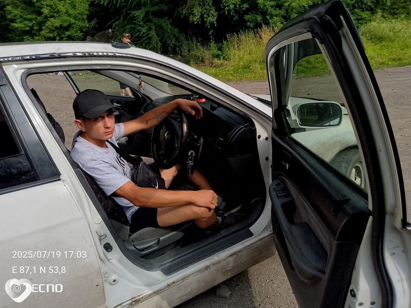 Дмитрий, 26, Новокузнецке — анкета №2611358