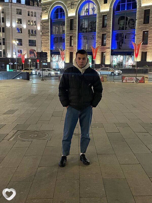 Антон, 23, Москве — анкета №2611763