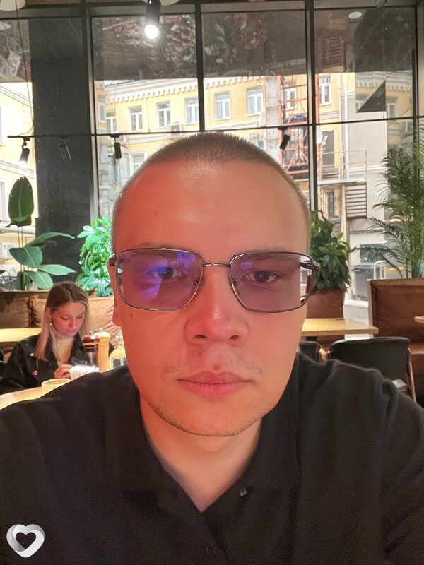 Женя, 21, Москве — анкета №2611913