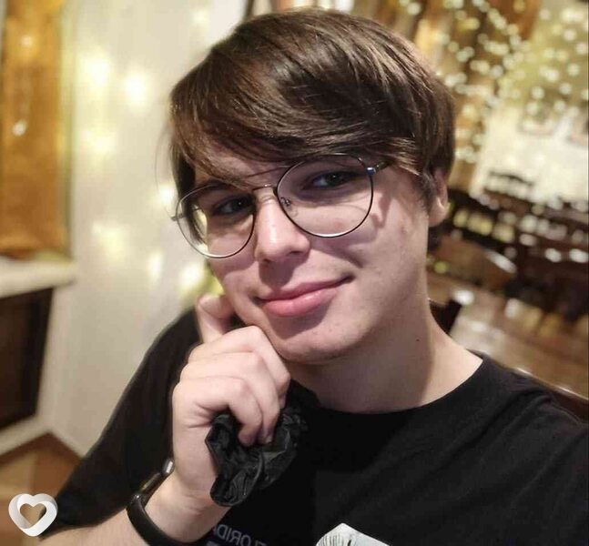 Илья, 22, Кирове — анкета №2612277