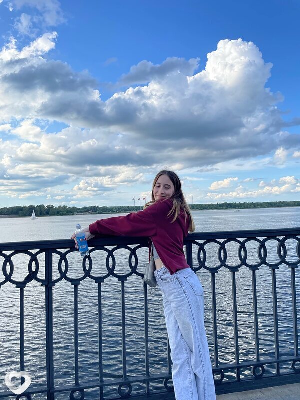 Юлия, 19, Перми — анкета №2612295