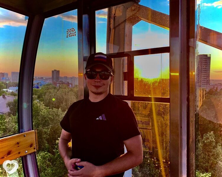Роман, 25, Москве — анкета №2612953