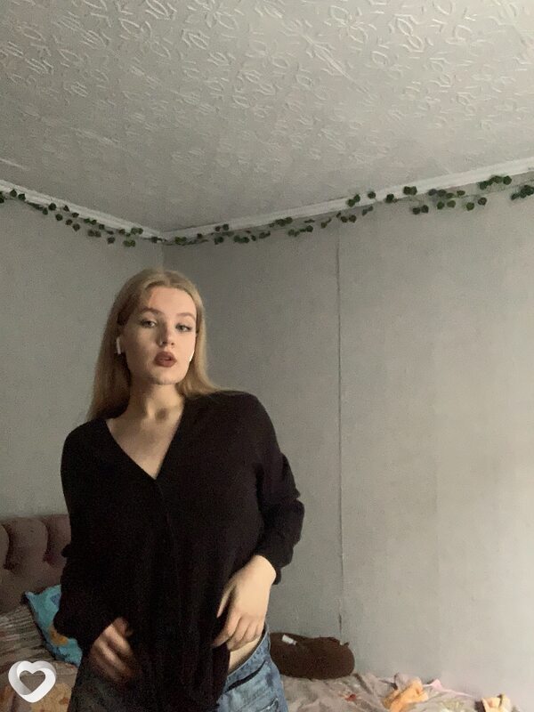 Анна, 20, Минске — анкета №2612846