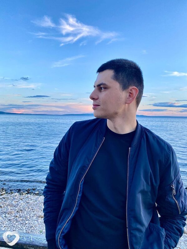 Андрей, 25, Санкт-Петербурге — анкета №2612815