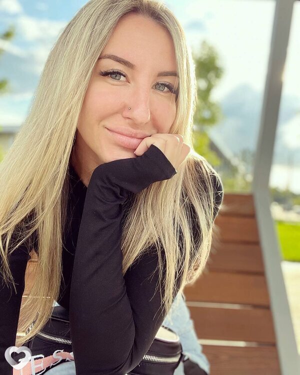Настя, 21, Санкт-Петербурге — анкета №2613468