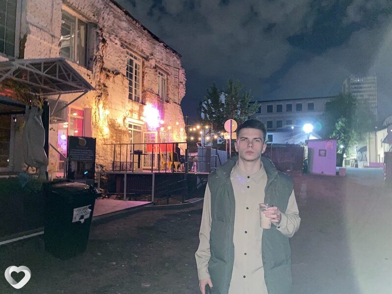 Александр, 22, Москве — анкета №2613664