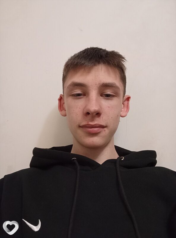 Александр, 19, Москве — анкета №2613710