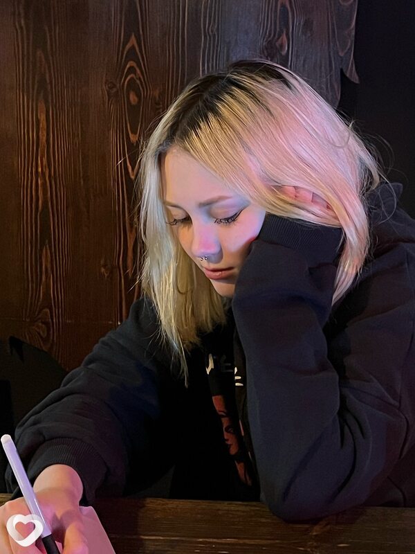 Леся, 19, Санкт-Петербурге — анкета №2613912