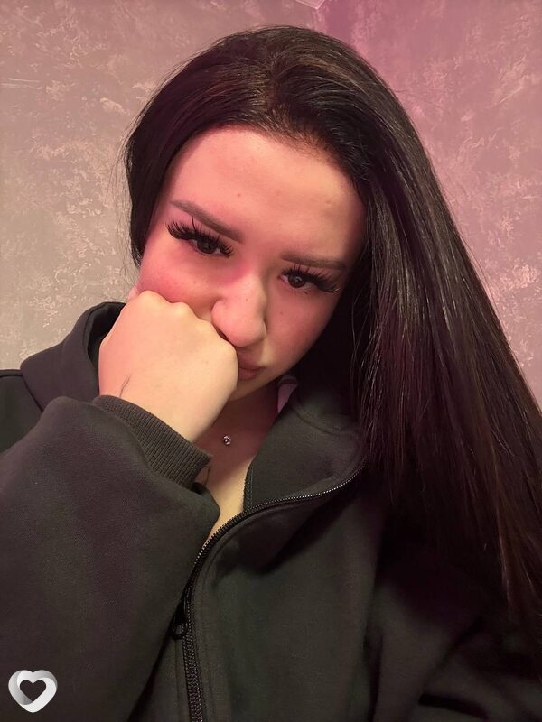 Kari, 19, Томске — анкета №2614542