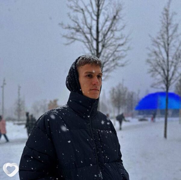 Кирилл, 20, Москве — анкета №2614679