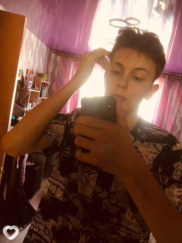 Иван, 19, Томске — анкета №2615470