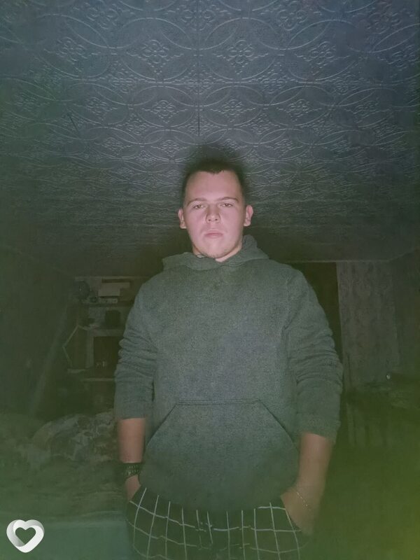 Дима, 21, Иркутске — анкета №2615549