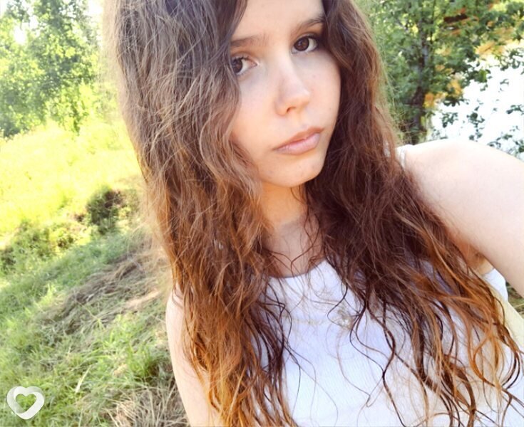 Олеся, 19, Сургуте — анкета №2615932
