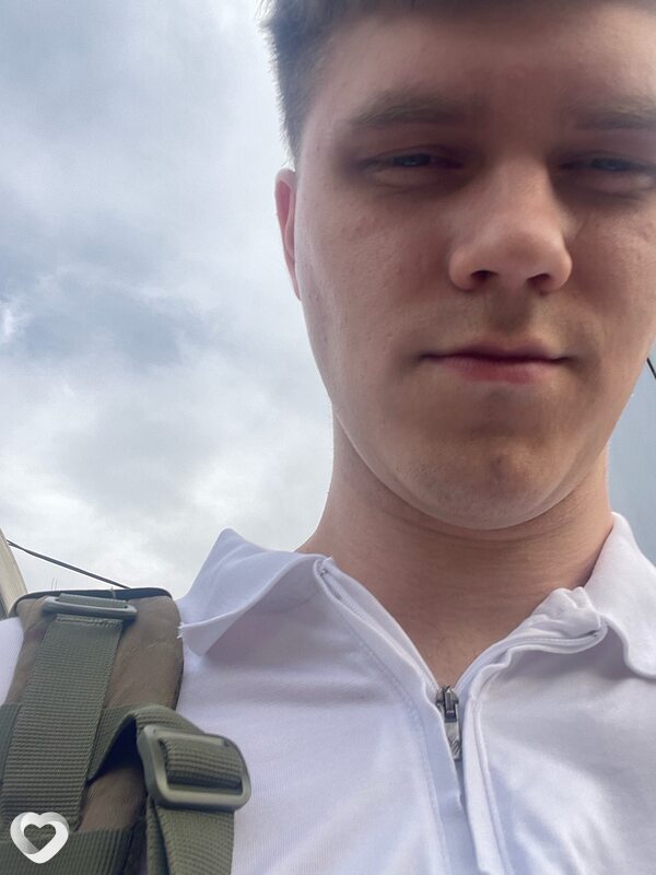 Александр, 23, Красноярске — анкета №2616990