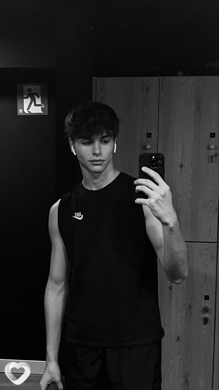Кирилл, 20, Могилев — анкета №2616858