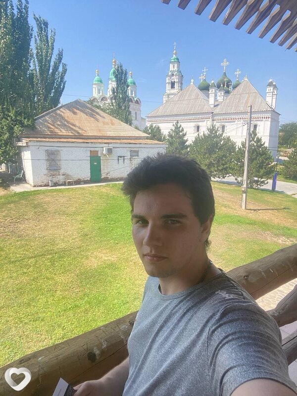 Николай, 19, Саратове — анкета №2616872