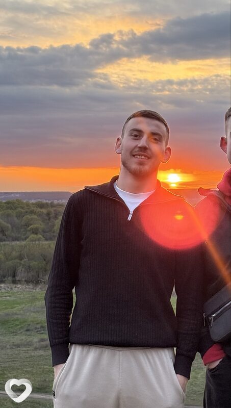 Амир, 23, Воронеже — анкета №2616875