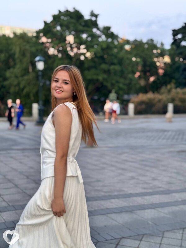 Диана, 19, Москве — анкета №2616834