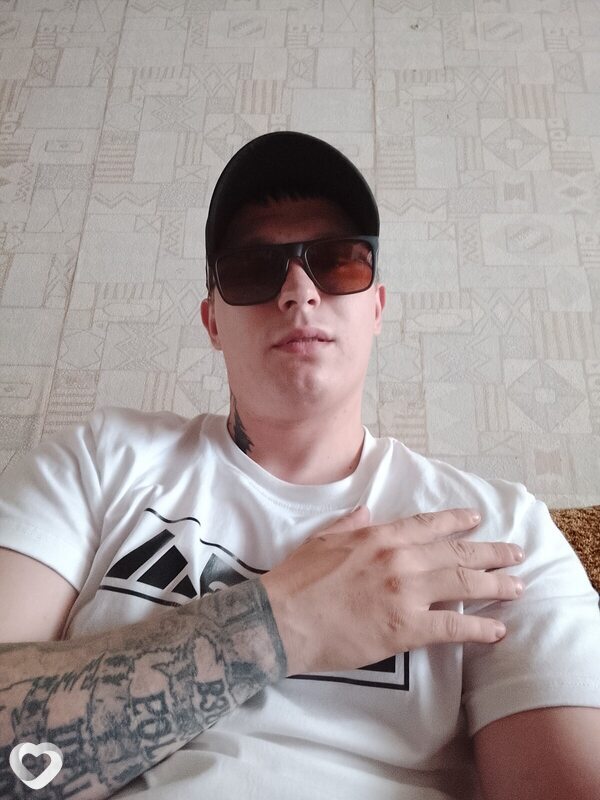 Lucku Guy, 25, Луганске — анкета №2618434