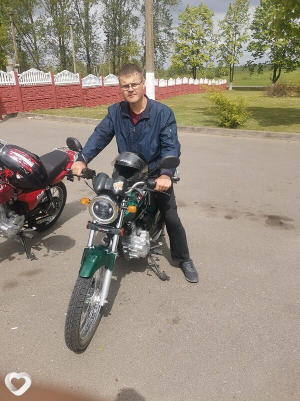 Саша, 19, Клецке — анкета №2618141
