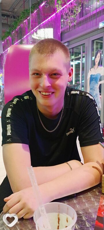Евгений, 21, Свободном — анкета №2618371