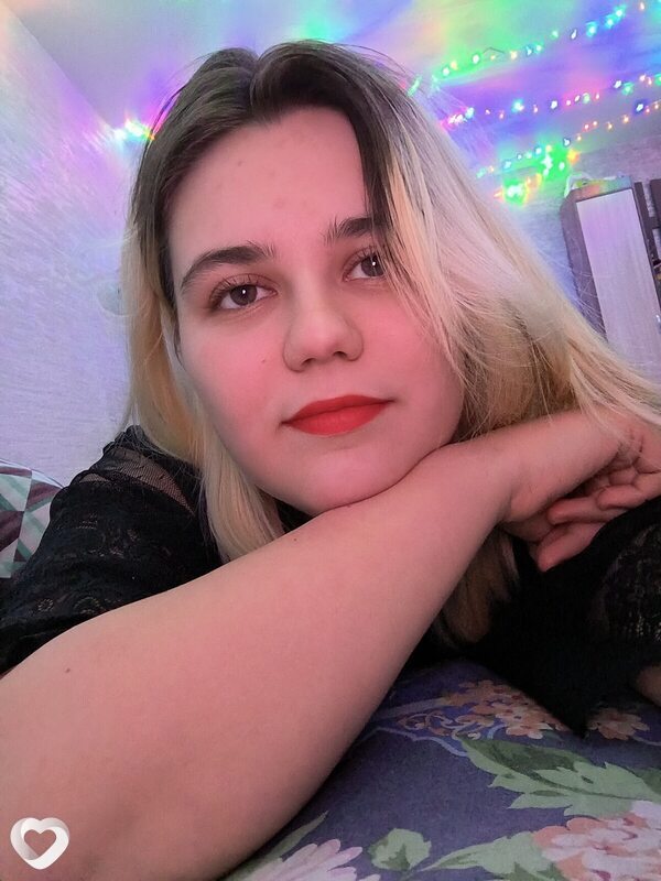 Виктория, 23, Братске — анкета №2618458