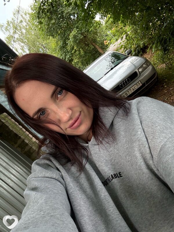 Алина, 27, Новом Осколе — анкета №2618475