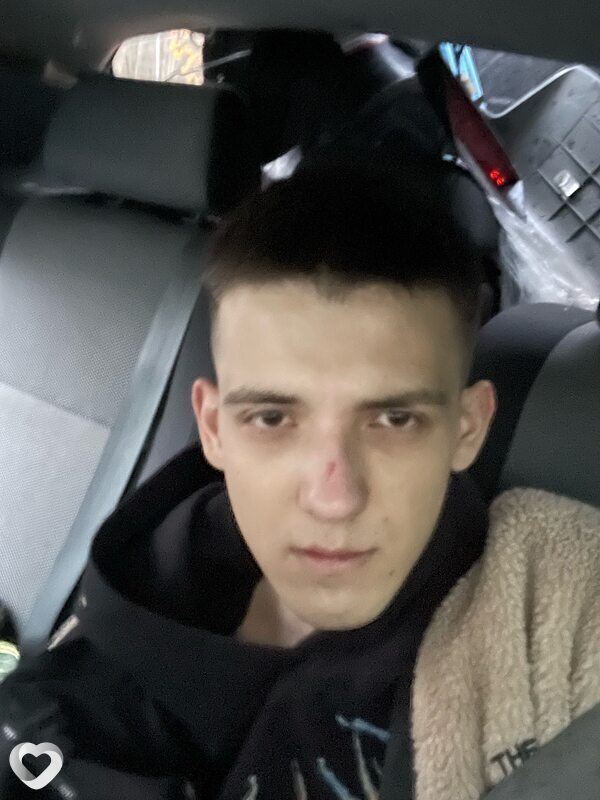 Андрей, 22, Екатеринбурге — анкета №2618695