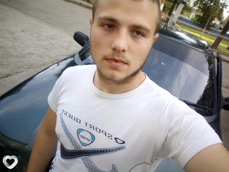 Максим, 23, Твери — анкета №2620449
