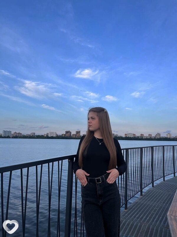 Соня, 19, Воронеже — анкета №2620597