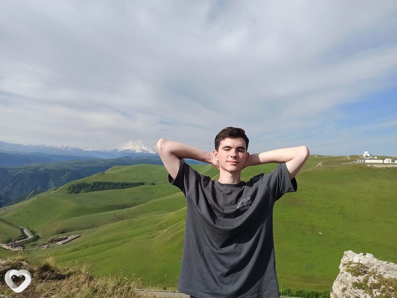 Артём, 19, Ставрополе — анкета №2620612