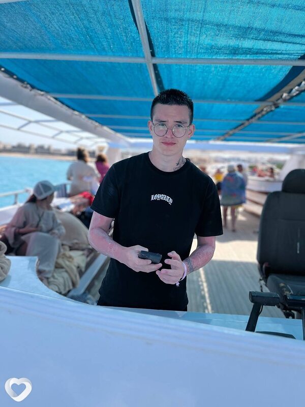 Timur, 20, Самаре — анкета №2620757