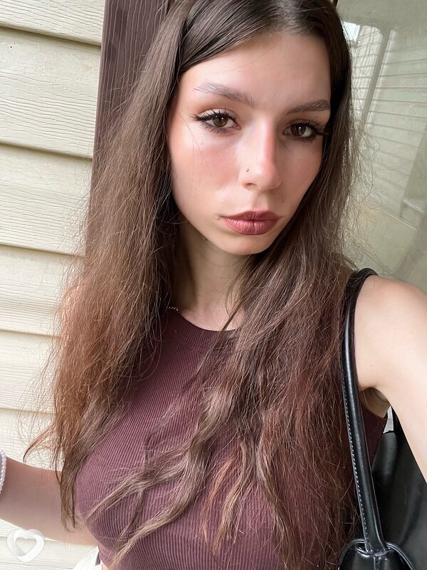 Александра, 22, Калинковичах — анкета №2620760