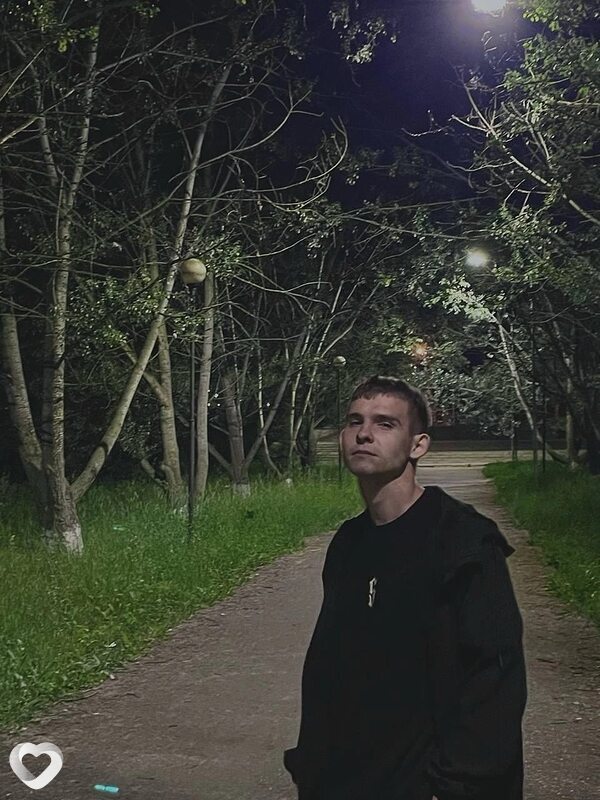 Владислав, 21, Липецке — анкета №2620892