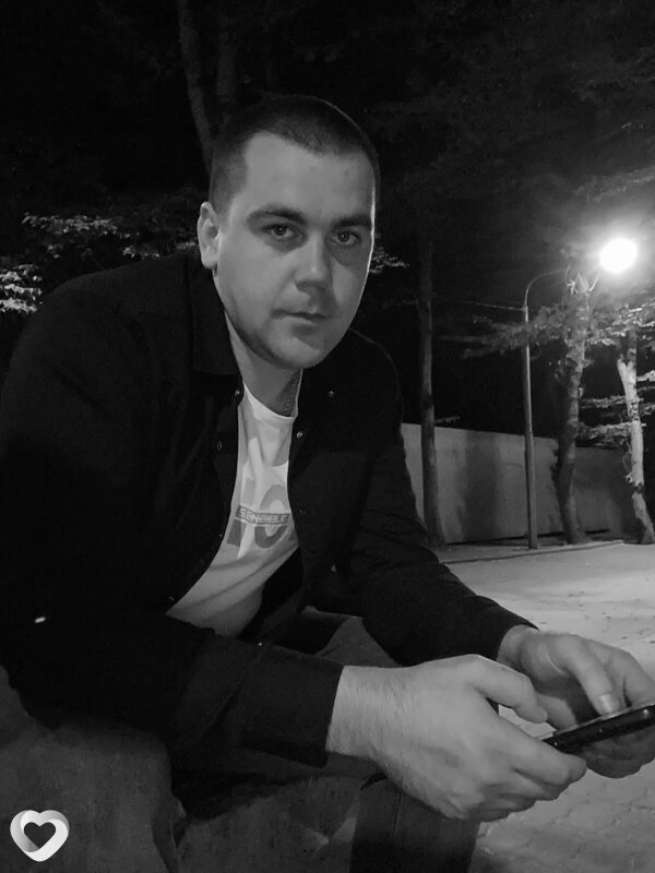 Артём, 31, Ставрополе — анкета №2621143